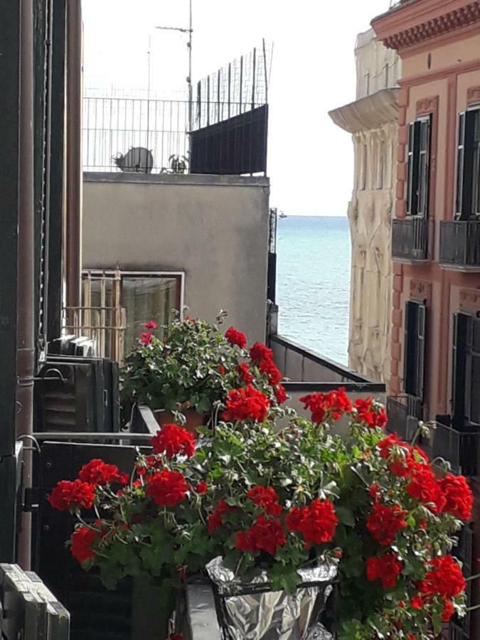 Bianca Suite B&B Salerno Bagian luar foto