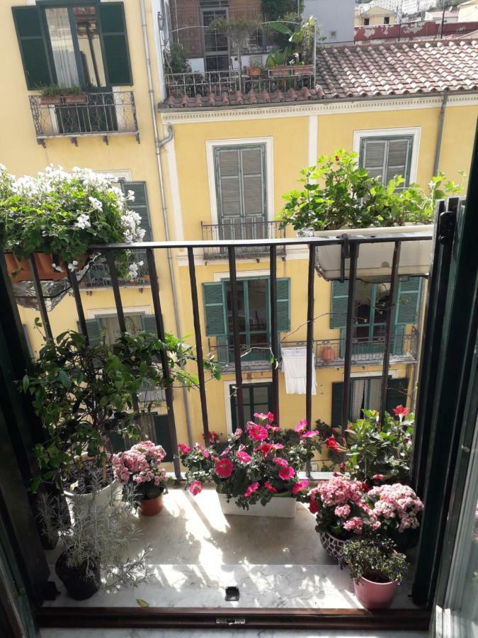 Bianca Suite B&B Salerno Bagian luar foto